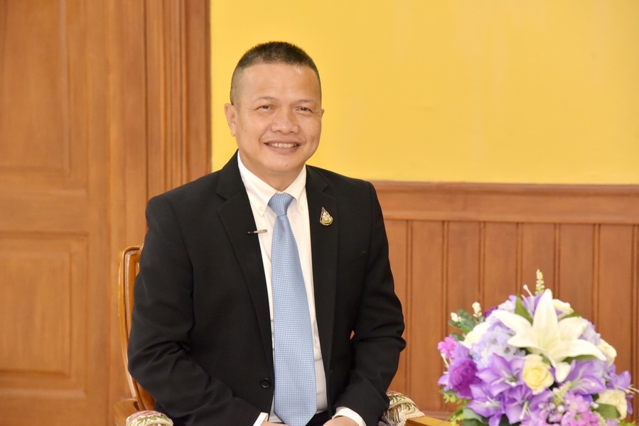 ชัยวัฒน์ โยธคล