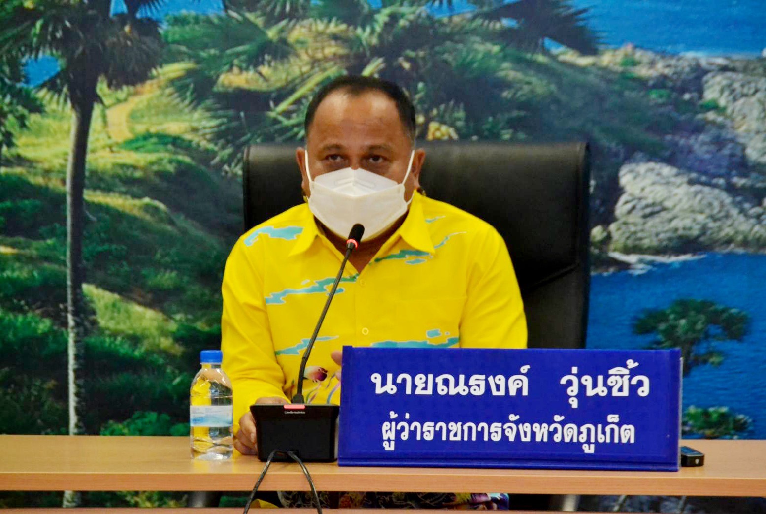 ภูเก็ตชง ศบค. แก้ 4 ปม “แซนด์บอกซ์” หลังป่วยโควิดพุ่ง 200 รายต่อวัน