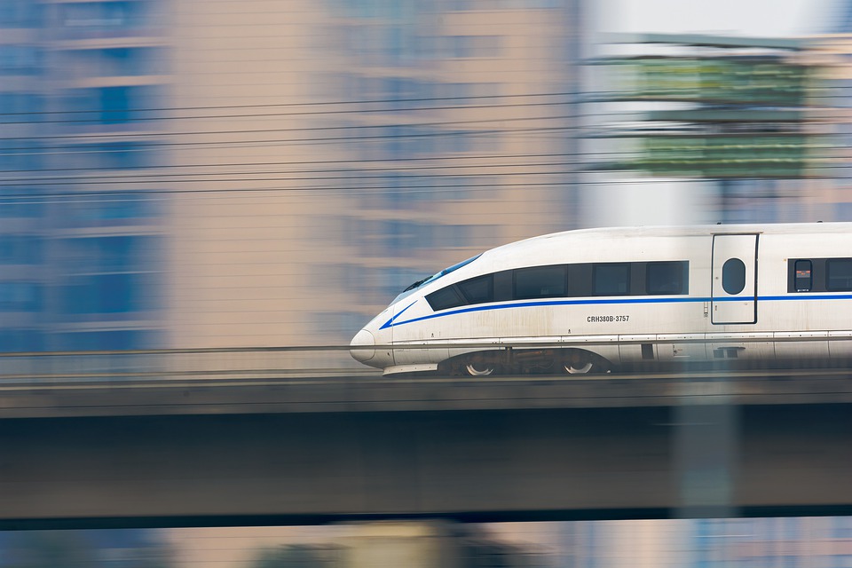 ครม.รับทราบ รถไฟจีน-ลาว ขนสินค้าสนั่น เพิ่มจาก 4 เป็น 14 ขบวนต่อวัน