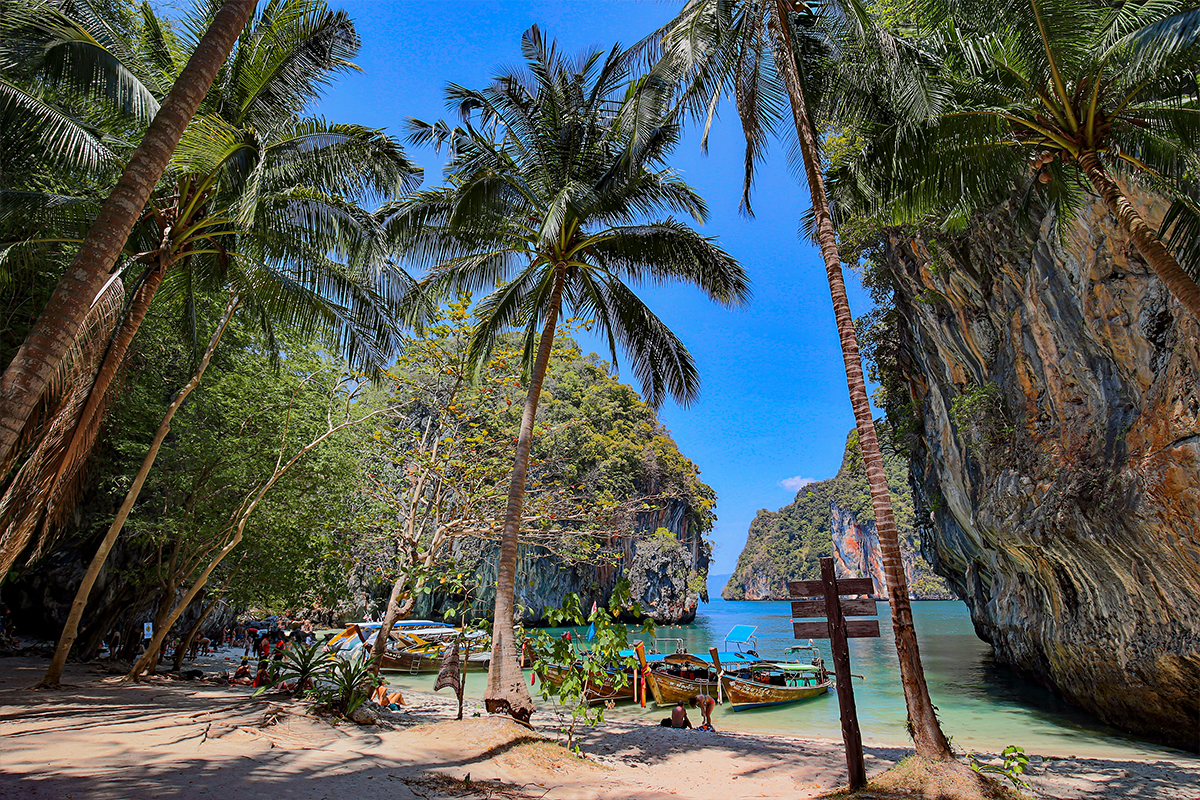 ผ่าทางตันภูเก็ตแซนด์บอกซ์ เพิ่ม 3 จังหวัดรับต่างชาติ-สู้โอมิครอน