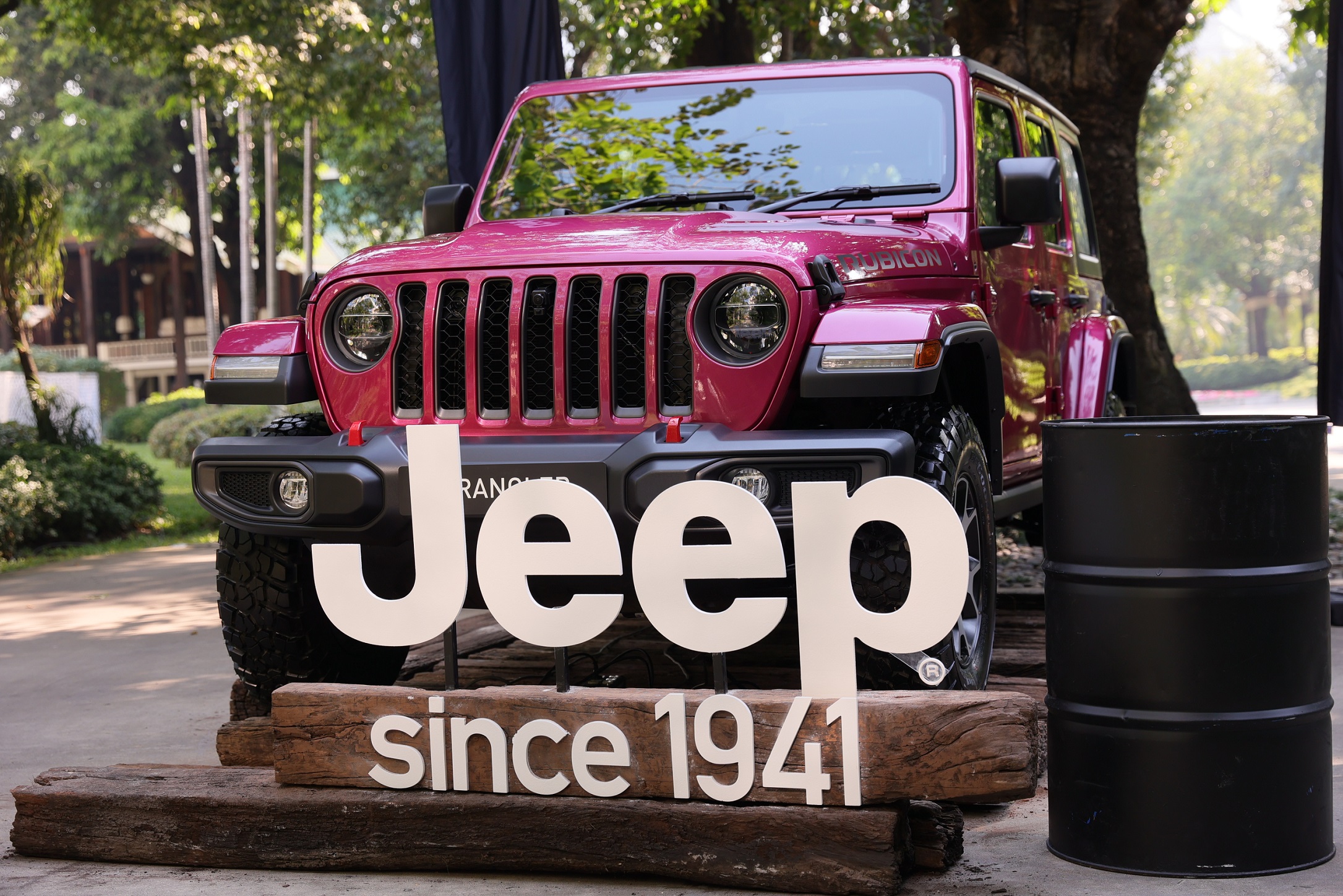 Jeep คัมแบ็กส่ง 2 รุ่น “แรงเลอร์-กลาดิเอเตอร์” ลุยกวาดยอด ลั่นปีนี้ขอโตเท่าตัว