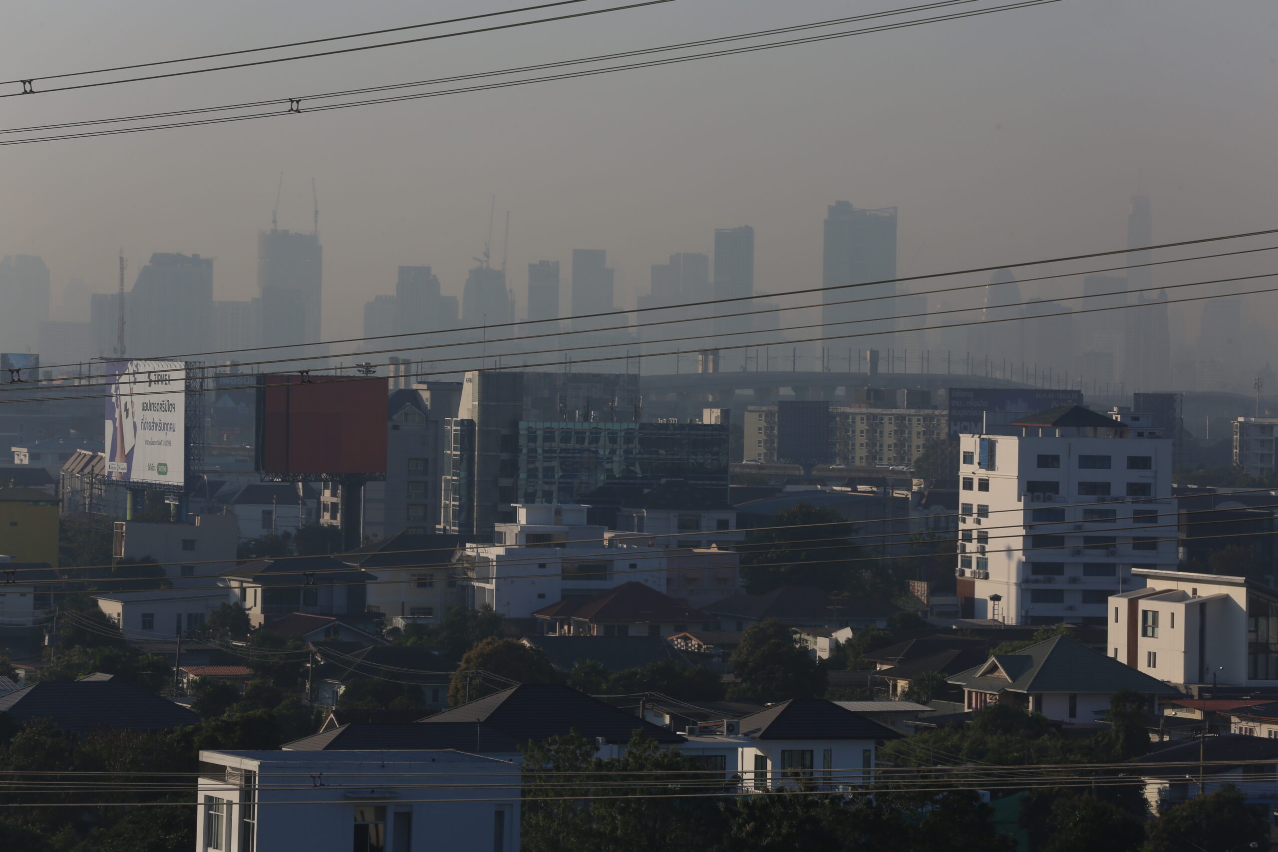 กทม. เผยค่าฝุ่น PM 2.5 วันนี้ขึ้นยกแผง หนองแขมอันดับ 1