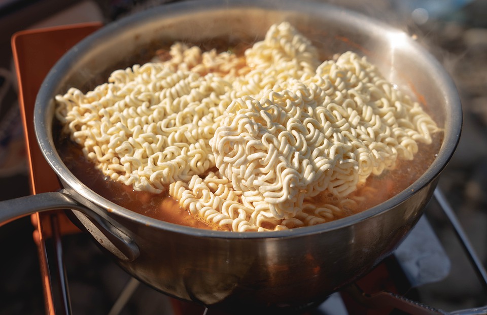 เปิดลิสต์ 18 สินค้าที่ยอม “ตรึงราคา”  ช่วยประชาชนลดค่าครองชีพ