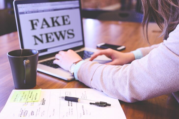fake-news-4881488_960_720