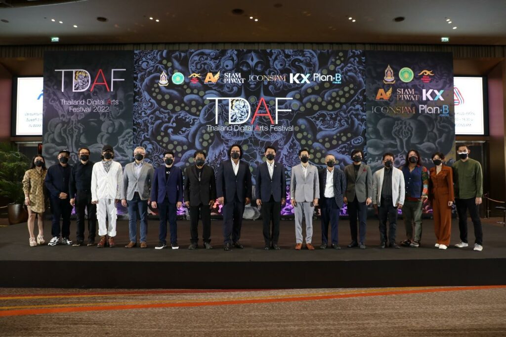 สยามพิวรรธน์ ตอกย้ำภาพผู้นำความคิดสร้างสรรค์ “The Visionary Icon”