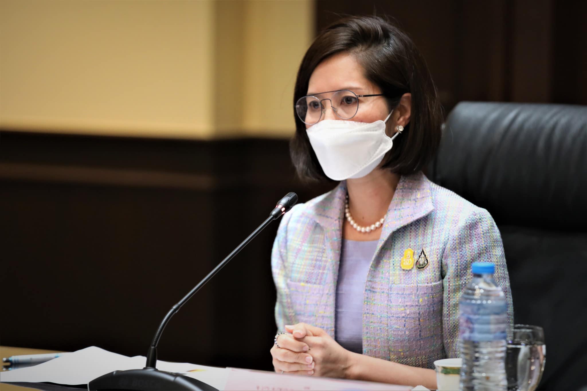 ตรีนุช ย้ายเลขาฯ กศน. เข้ากรุ หลังนั่งเก้าอี้แค่ 5 เดือน