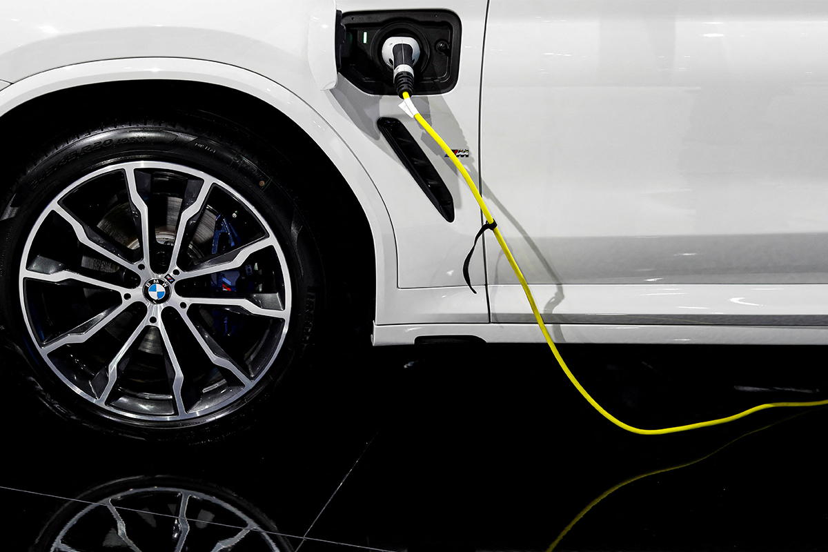 สรรพสามิตเปิดทางค่ายรถยนต์ไฟฟ้าขายไม่ทันสิ้นปีนี้ ร่วม EV3.5 ได้ต่อ
