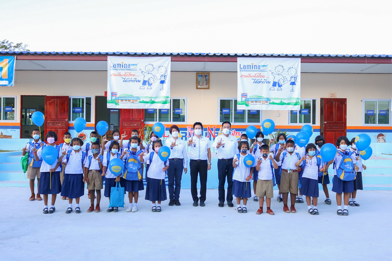 “ลามิน่า” สานฝันเด็กบุรีรัมย์ มอบอาคารโรงเรียนหลังใหม่