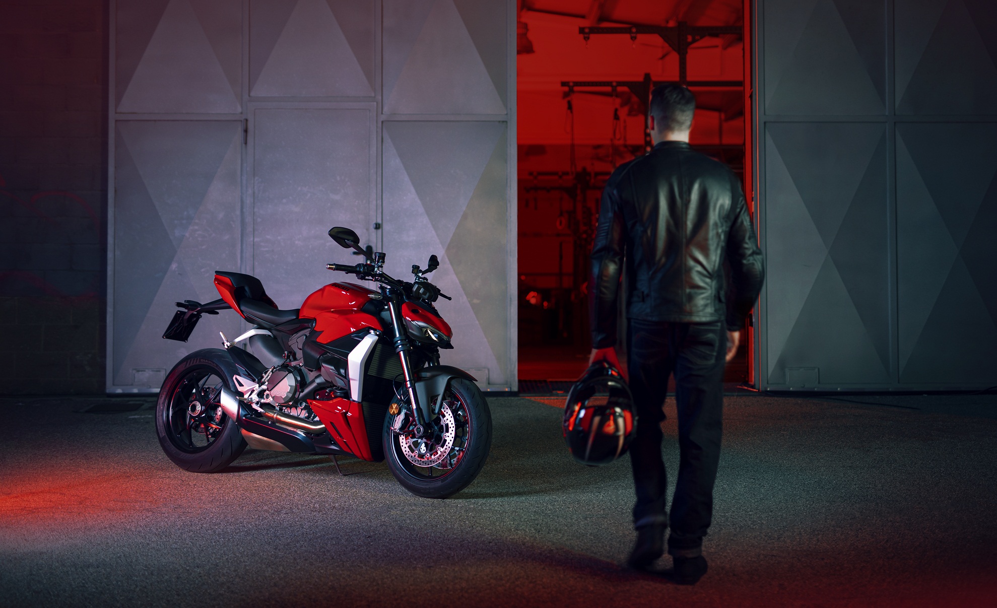 ดูคาติ บุกเวทีมอเตอร์โชว์ ส่ง “Panigale V4 – SP2” อวดโฉมครั้งแรก