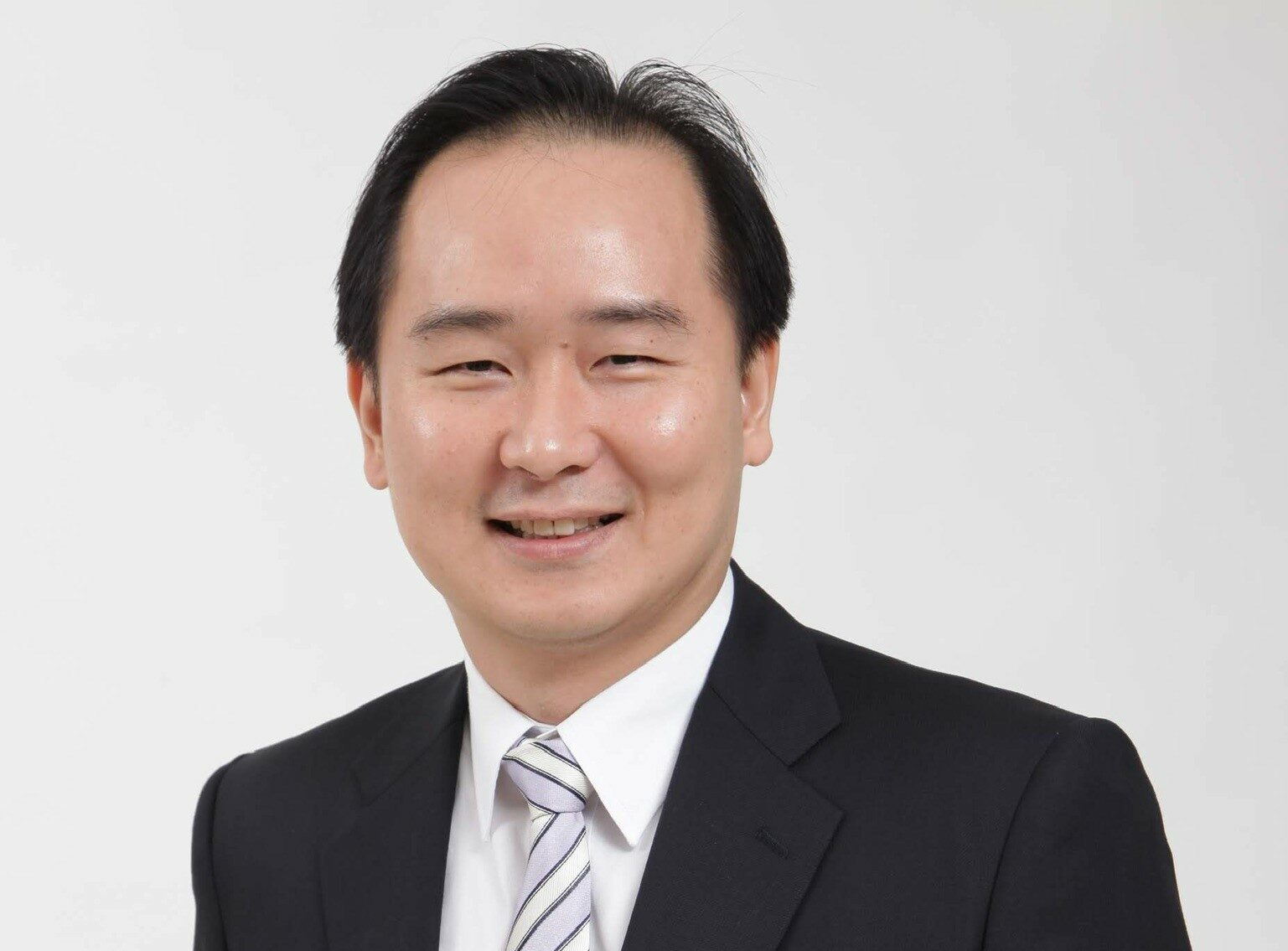 นายสุทัศน์ ลาภเกียรติถาวร