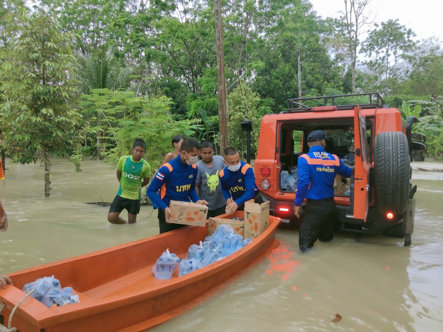 ประยุทธ์ สั่งเร่งสำรวจฟื้นฟูน้ำท่วมใต้ กอนช.เตรียมรับมือพายุฤดูร้อนระลอกใหม่