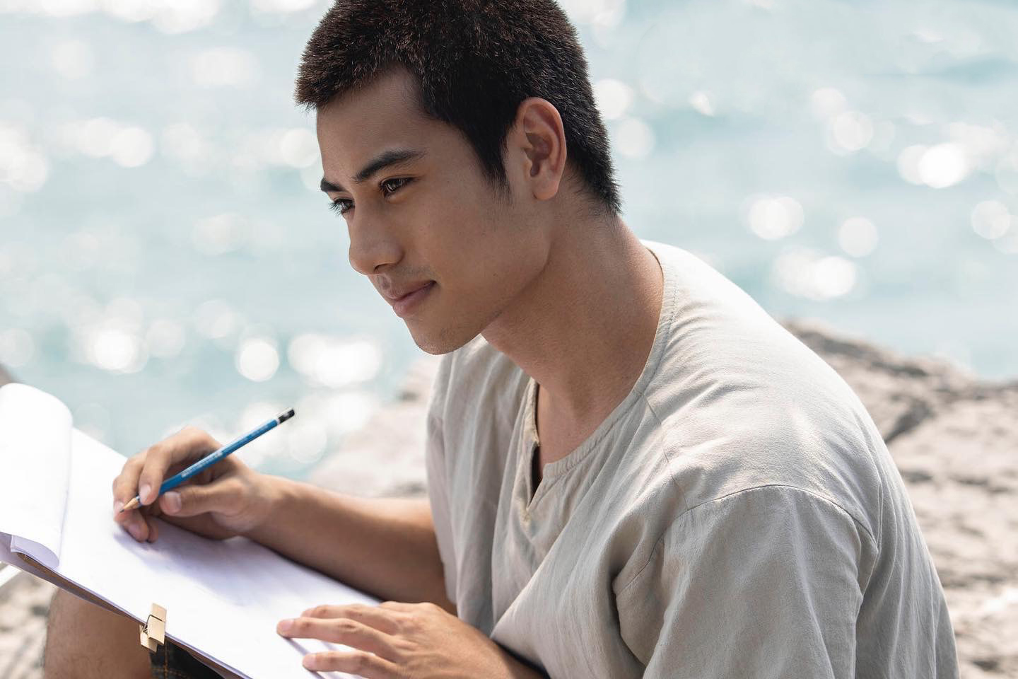 บีม ปภังกร พระเอกจากซีรีส์ดัง “เคว้ง” เสียชีวิตแล้ว