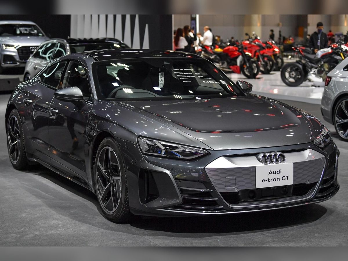ส่องเทรนด์รถยนต์ไฟฟ้ามาแรง ต้อนรับงาน Motor Show 2022