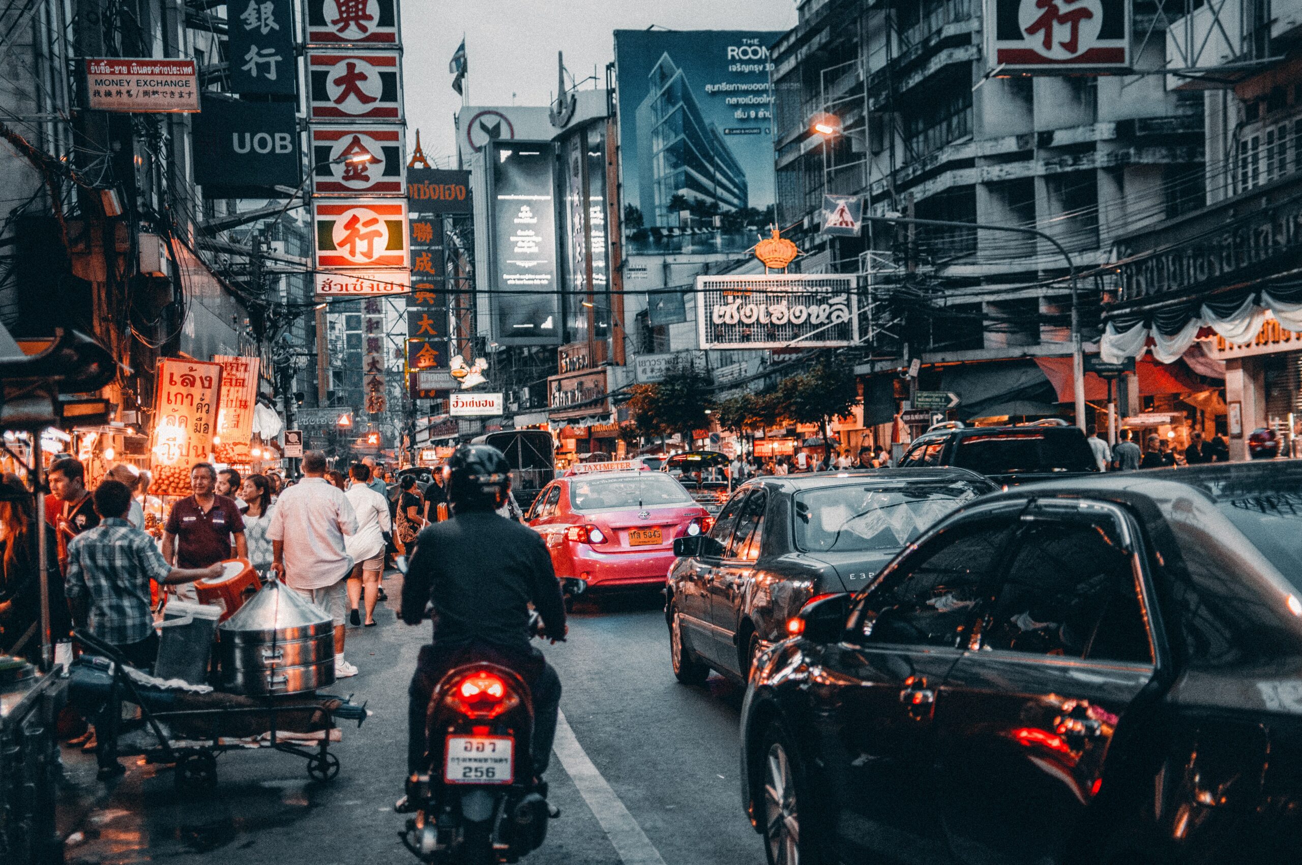 ไทยติดอันดับ 3 ของอาเซียน ประเทศที่มีความสุขที่สุดในโลก ปี 2565