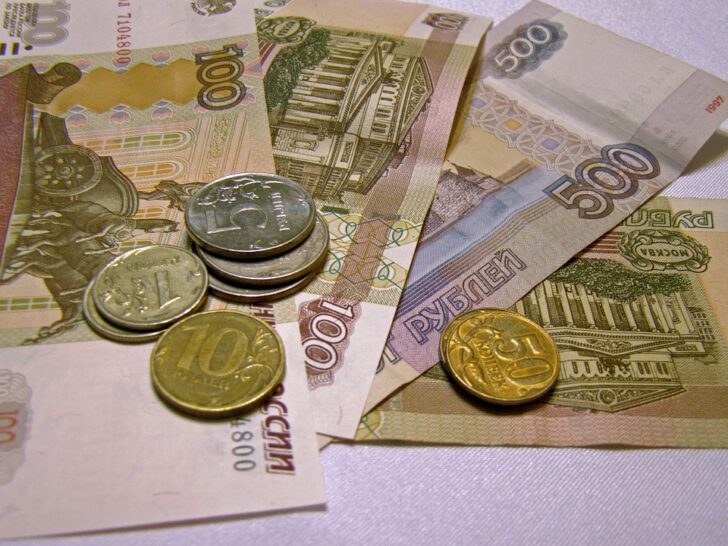 ruble-955990_960_720