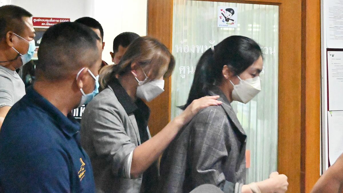 กลุ่มเพื่อนแตงโม เข้าตรวจร่างกาย จ๊อบ-ปอ อุบตอบสั่งนักข่าวลบคลิป