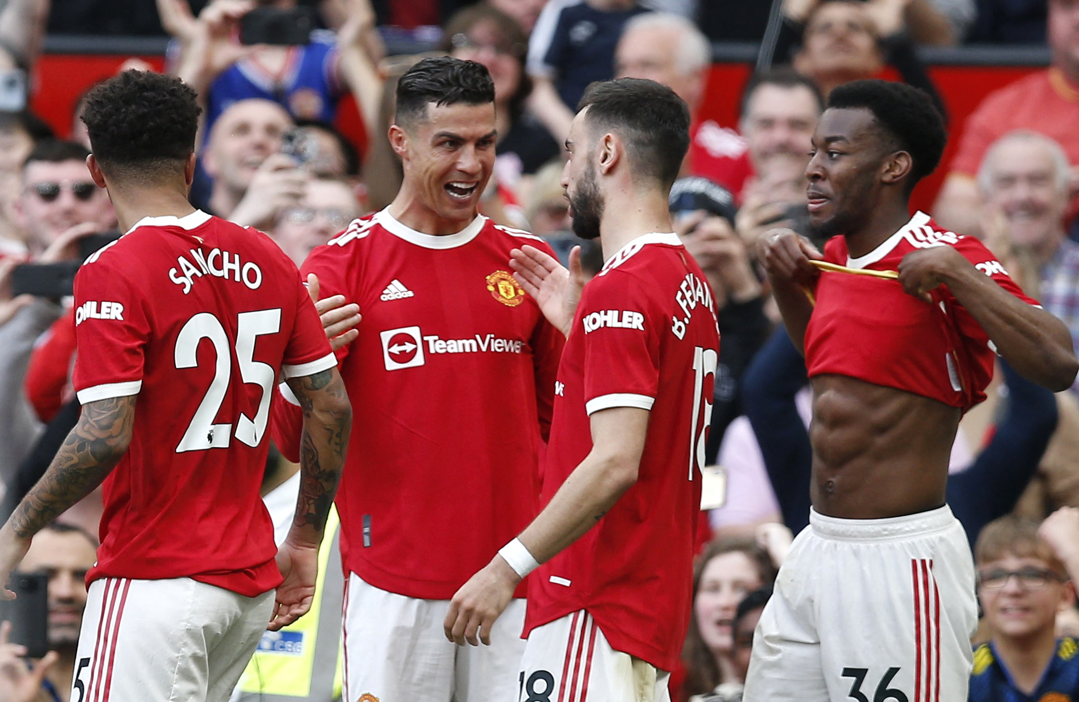 ผลบอลพรีเมียร์ ลีก แมนฯยู ชนะนอริช 3-2 “โรนัลโด้” แฮตทริก