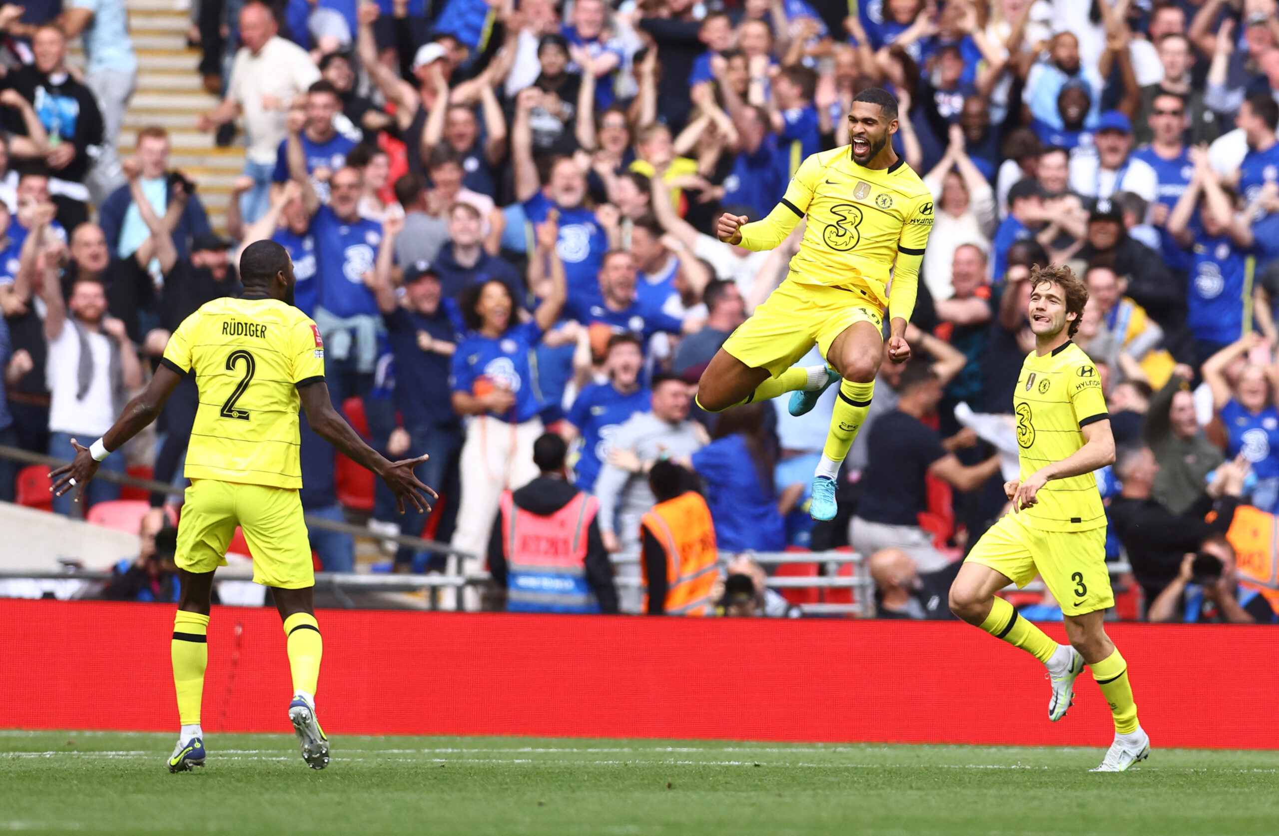 ผลบอลเอฟเอคัพ เชลซี ถล่ม พาเลซ 2-0 เข้าไปชิงชนะเลิศกับลิเวอร์พูล