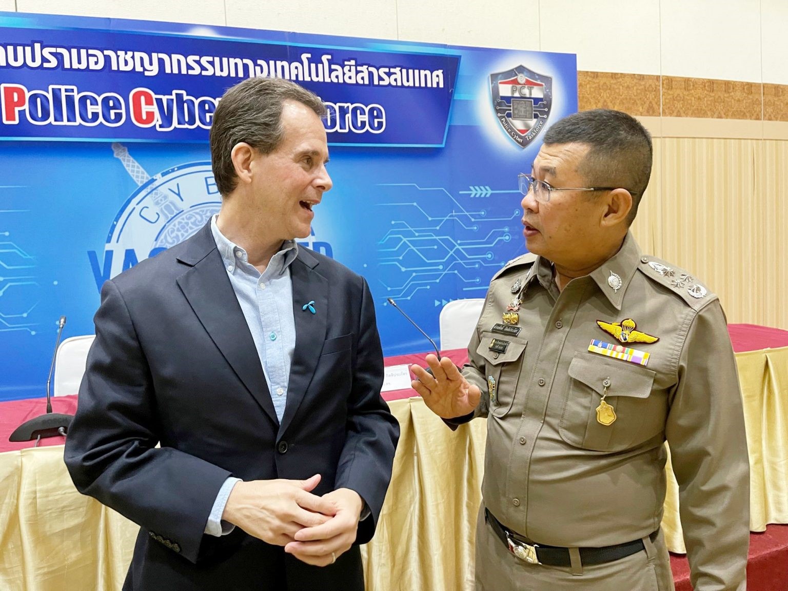 หยุดแก๊งคอลเซ็นเตอร์! ลูกค้าดีแทคแจ้งเบอร์มิจฉาชีพ- SMS ผ่านเบอร์เดียวเบอร์เดิม 1678