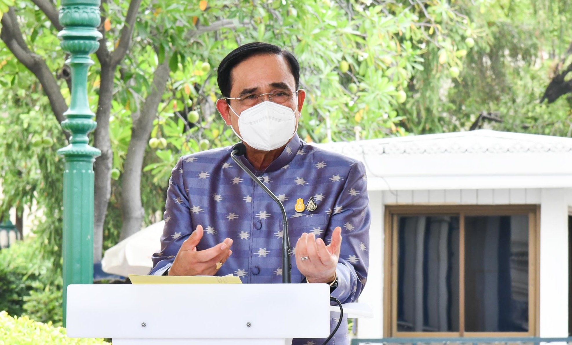 ประยุทธ์ห่วงการใช้จ่ายประชาชน แนะ เลือกกิน เลือกใช้ ให้สมสถานะ