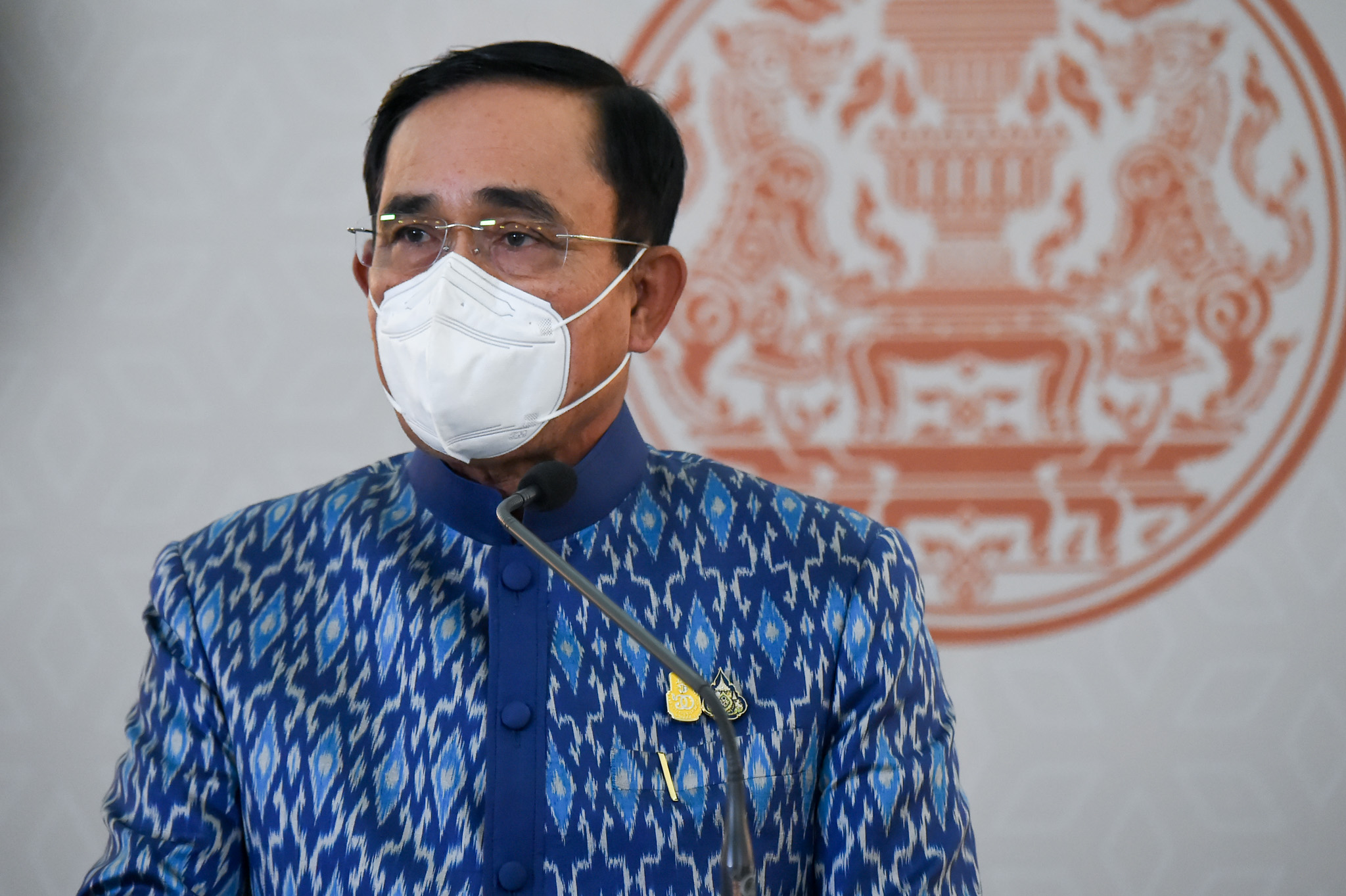 ประยุทธ์ ตอบ ขึ้นค่าแรง 492 บาท มีคณะกรรมการ 3 ฝ่ายดูอยู่