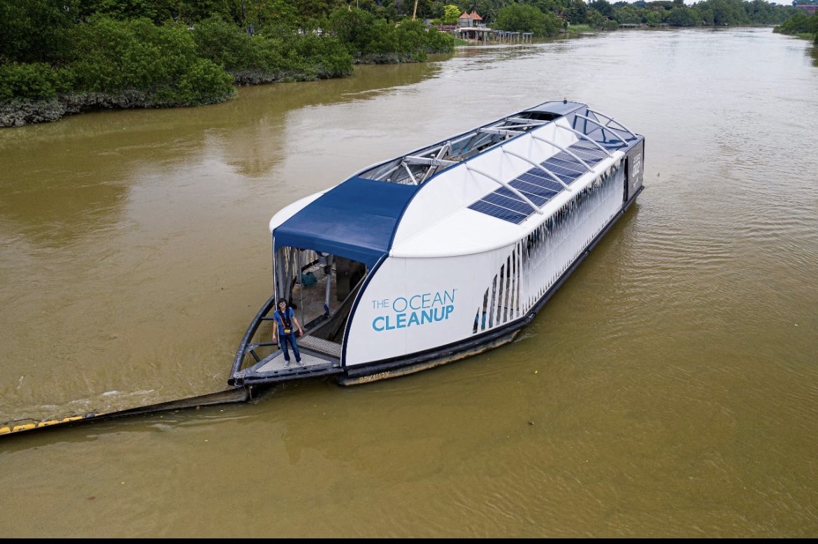โคคา-โคล่า – The Ocean Cleanup จับมือพันธมิตร ลดขยะพลาสติกเจ้าพระยา
