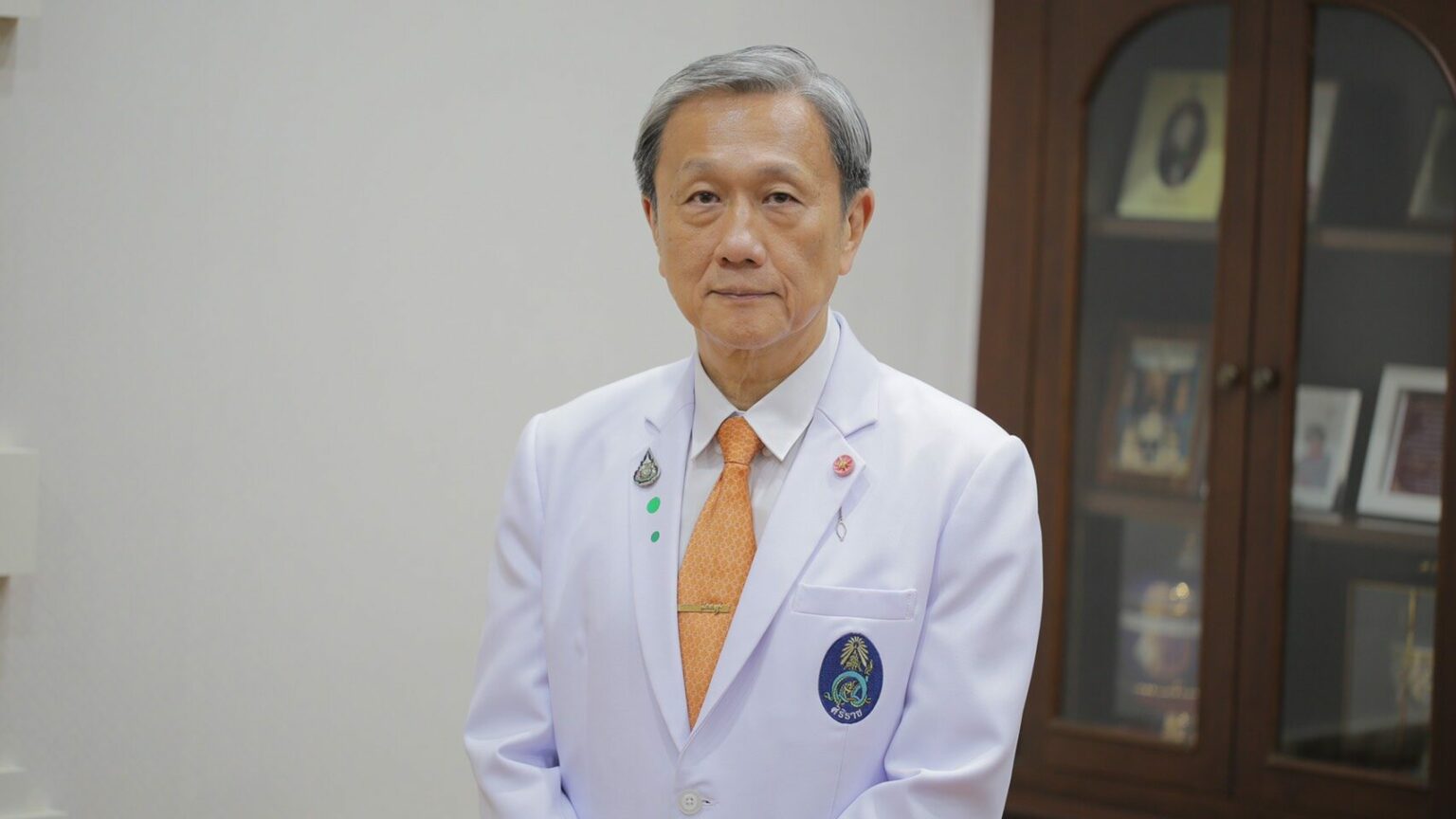ศ.นายแพทย์ ประสิทธิ์ วัฒนาภา