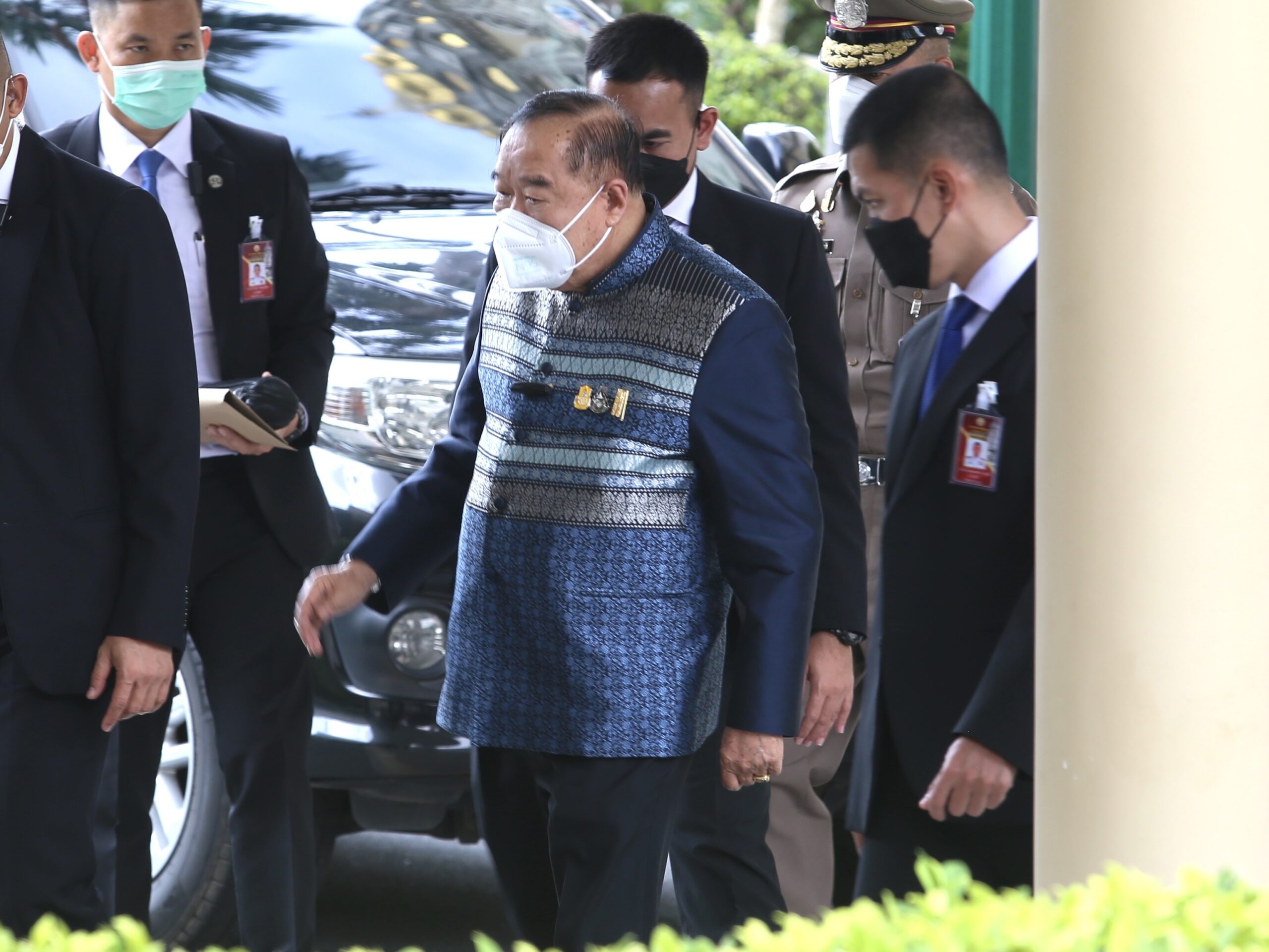 ประวิตรปฏิเสธทุกข้อกล่าวหา ปวีณ แฉสื่อนอก เอี่ยวคดีค้ามนุษย์