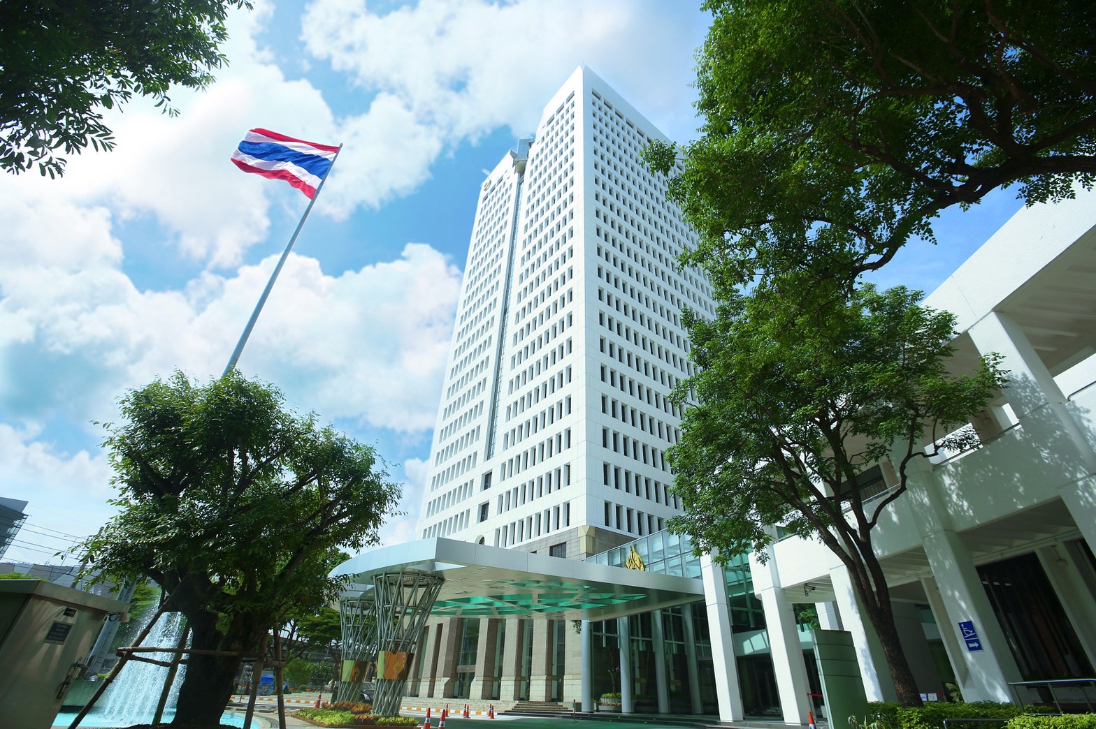 ปตท. ปิดการเสนอขายหุ้นกู้มูลค่า 2 หมื่นล้านบาท