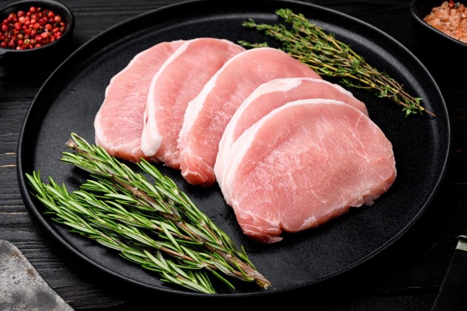 เนื้อหมูคุณภาพดี ซื้อจากแหล่งมีมาตรฐาน ปรุงสุก ปลอดภัย