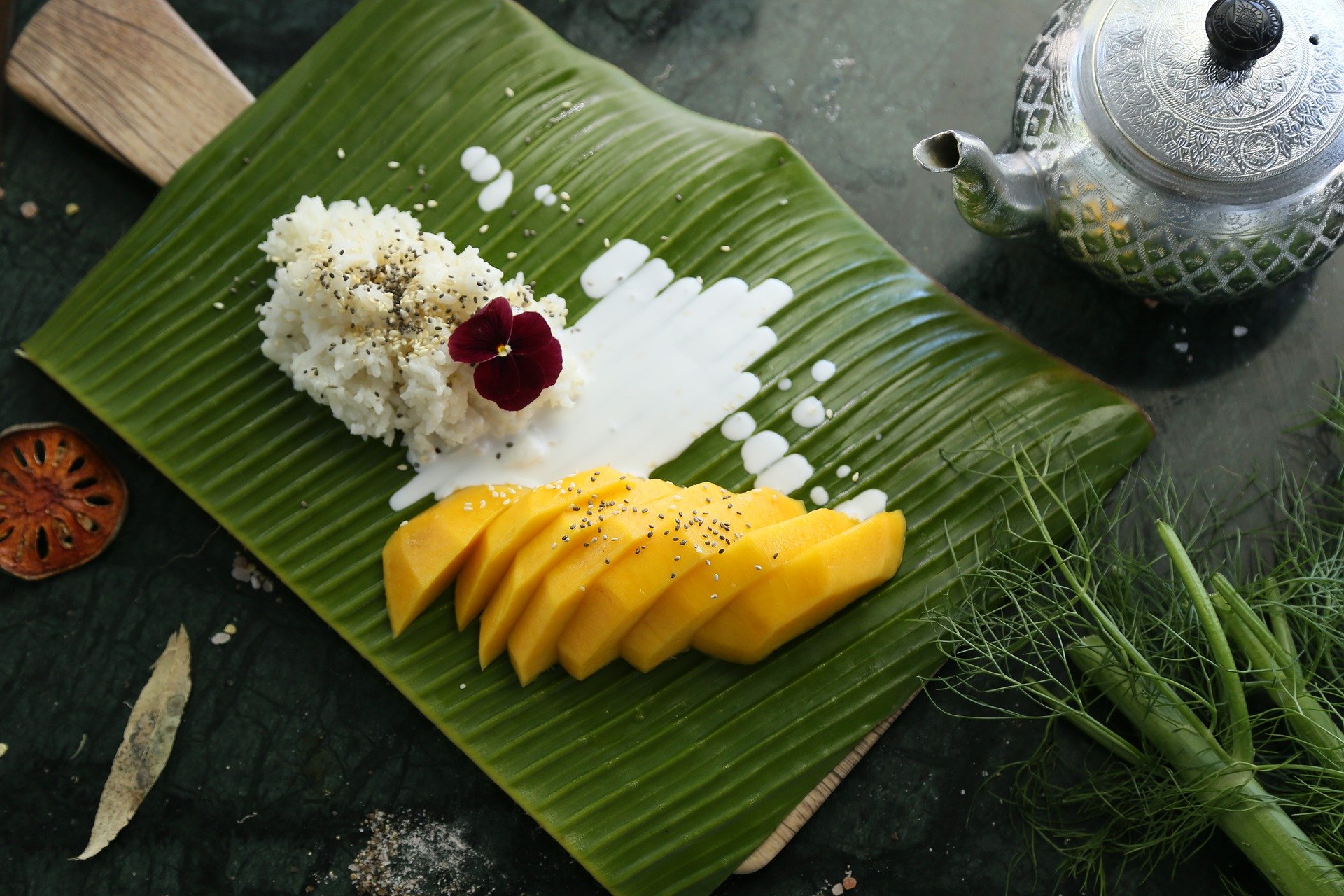 กรมอนามัยแนะกินข้าวเหนียวมะม่วงพอเหมาะ เสริมคุณค่าโภชนาการ