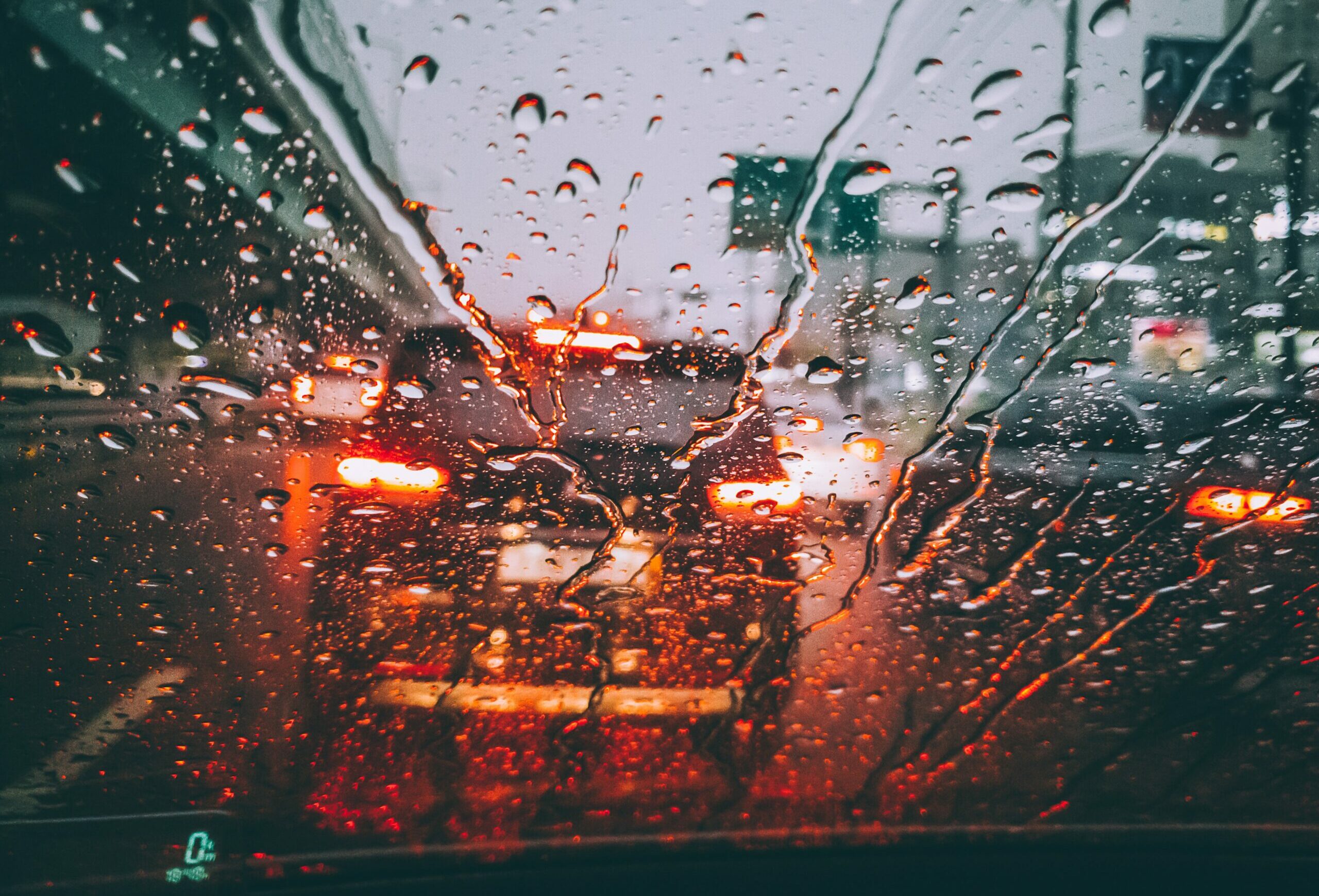 กรมอุตุฯ ออกประกาศฉบับที่ 9 เตือน “42 จังหวัด” ฝนตกหนักถึงหนักมาก