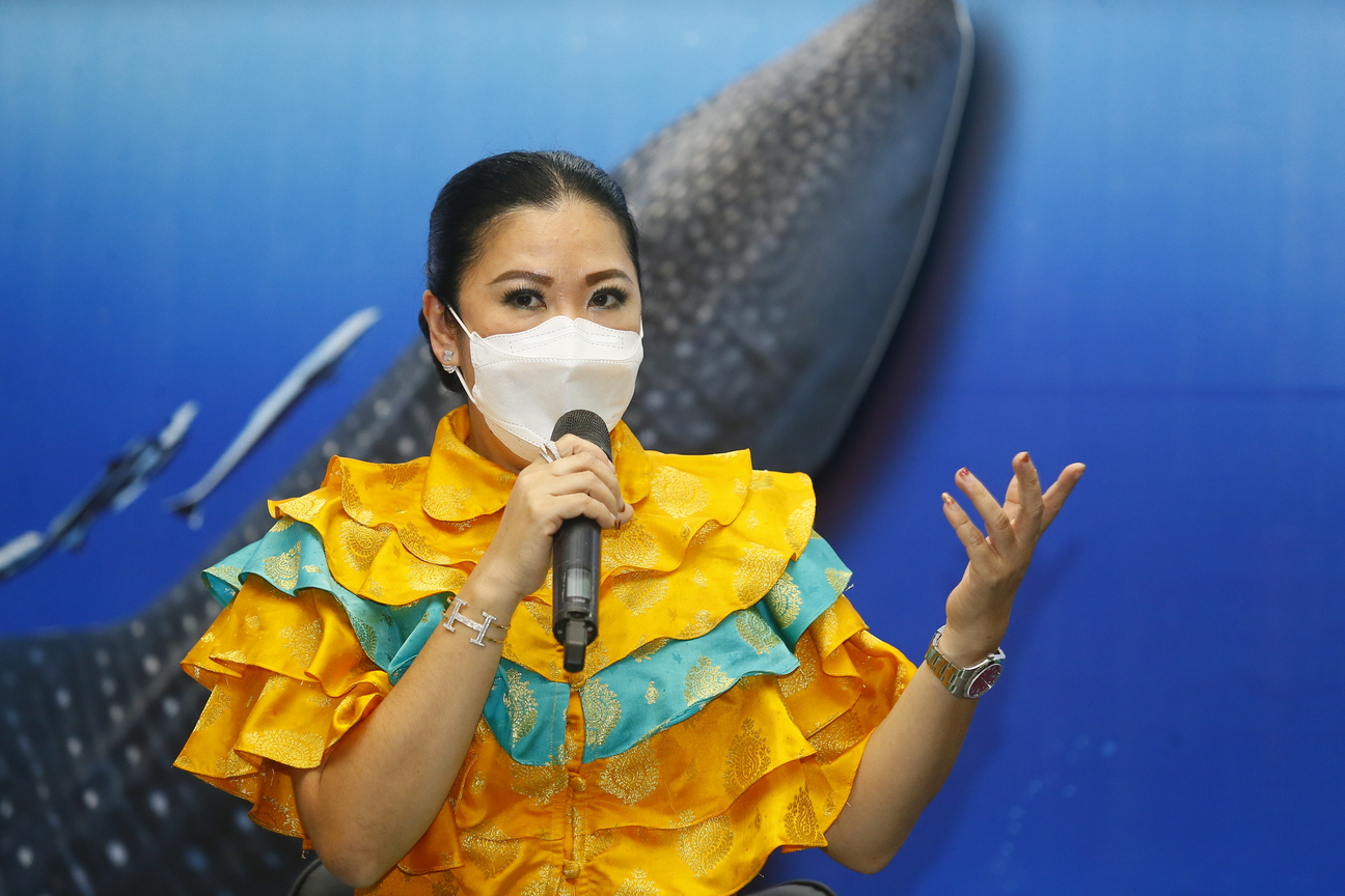 ฐาปนีย์ เกียรติไพบูลย์