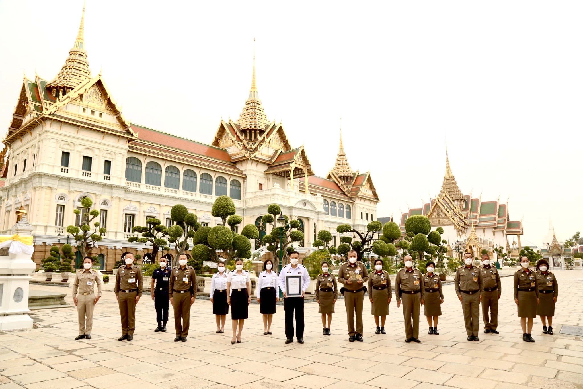 ททท. มอบรางวัล The Best of SHA แก่พระบรมมหาราชวัง