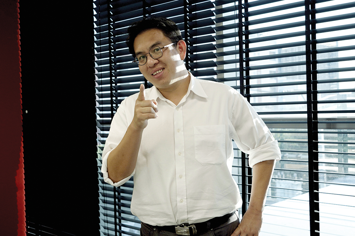 วิโรจน์ จะเป็นผู้ว่า กทม.ไม่กลัวตาย ริบงบผู้รับเหมา กระจายเงิน 4 พันล้าน