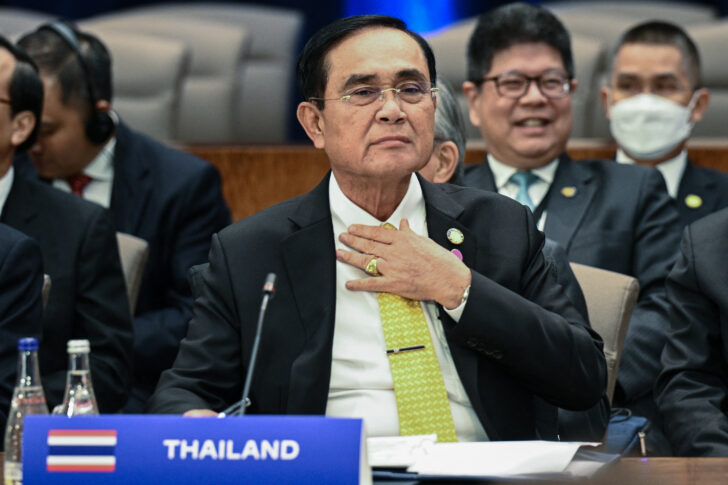 พลเอก ประยุทธ์ จันทร์โอชา นายกรัฐมนตรี พลเอก ประยุทธ์ จันทร์โอชา นายกรัฐมนตรี
