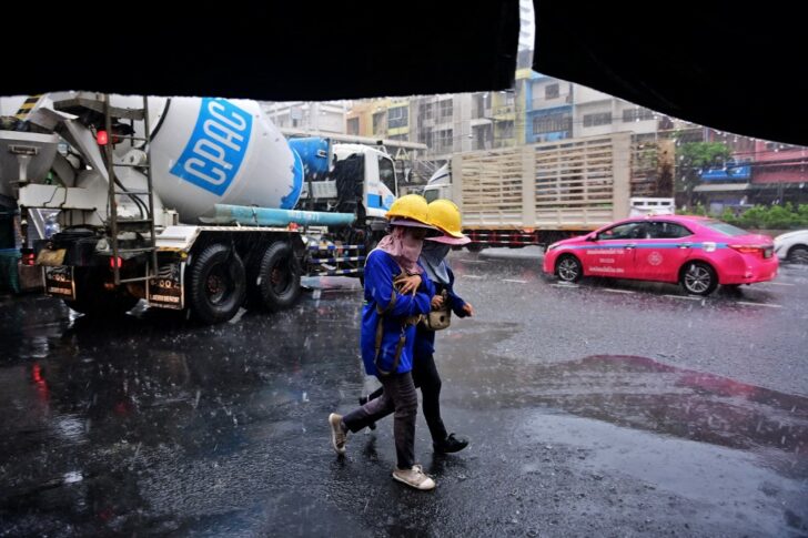 THAILAND-ECONOMY-CONSTRUCTION ฝนตกหนัก