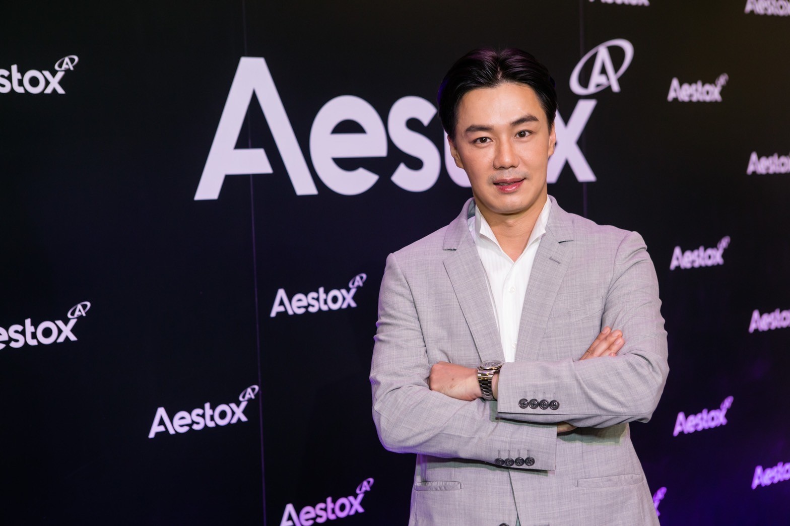 “เอสเทค” ลุยปั้นแบรนด์ Aestox ผลิตภัณฑ์ลดเลือนริ้วรอยจากเกาหลี พร้อมเปิดตัวพรีเซ็นเตอร์ “บอย-ปกรณ์” สร้างการรับรู้ คาดปีนี้ยอดขายโตทะลุเป้า