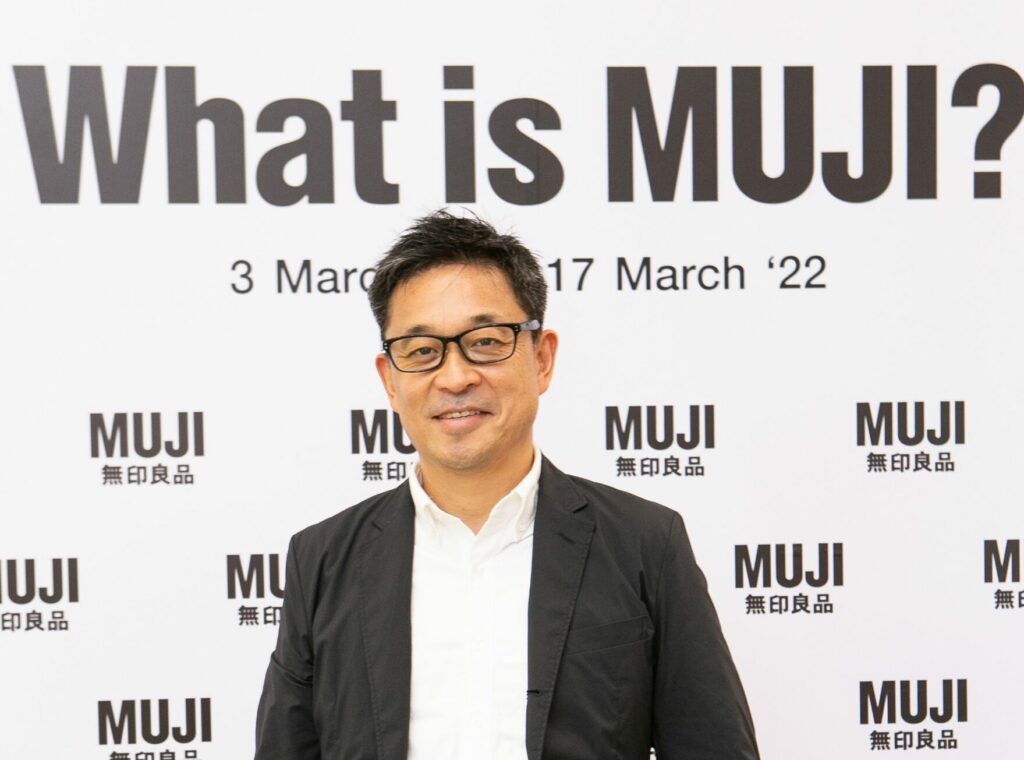 อกิฮิโร่ คาโมการิ กรรมการผู้จัดการ บริษัท มูจิ รีเทล (ประเทศไทย) จำกัด