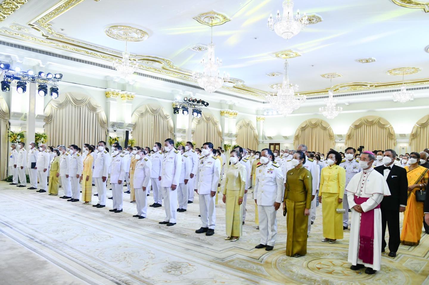 ถวายพระพรชัยวันฉัตรมงคล