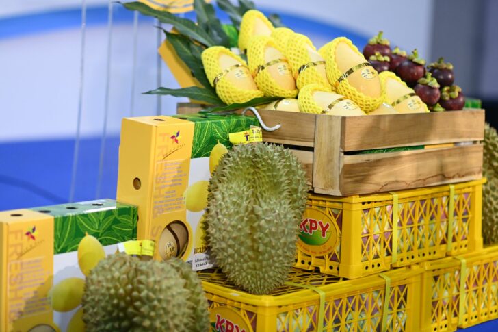 “จุรินทร์”ลุยส่งผลไม้สดใหม่จากไทย “จุรินทร์”ลุยส่งผลไม้สดใหม่จากไทย