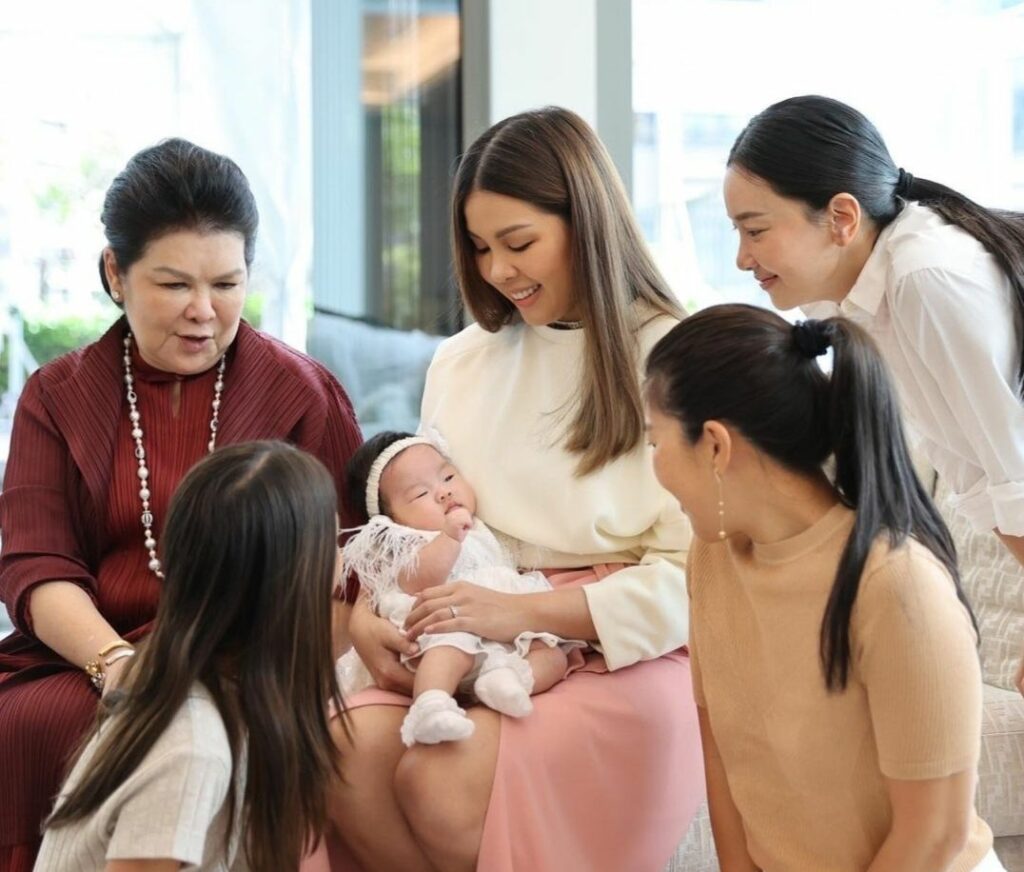 ภิรมย์ภักดี รับขวัญทายาทสิงห์คนล่าสุด