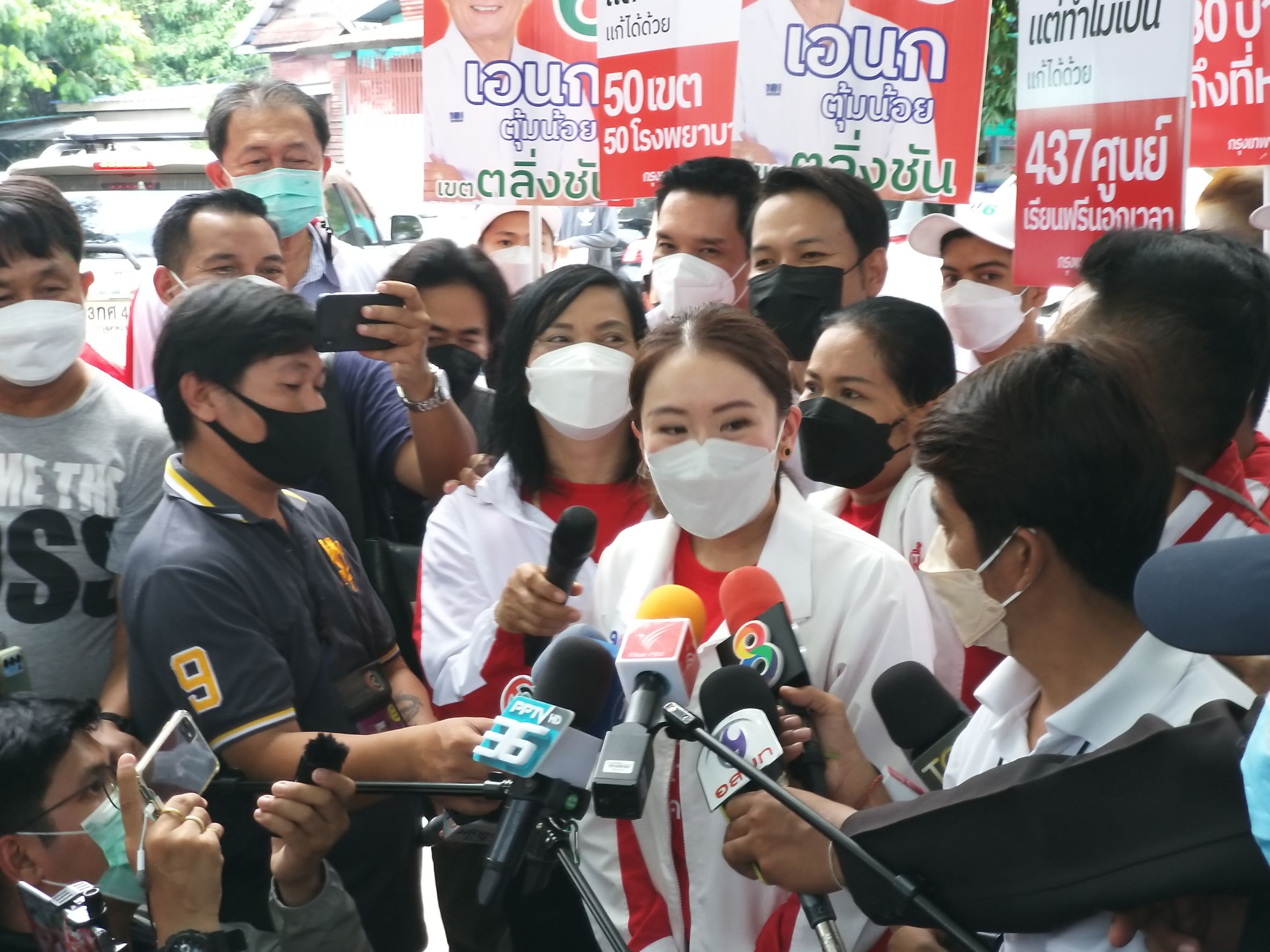 “แพทองธาร” ลุยคลองลัดมะยมช่วย ส.ก.เพื่อไทยหาเสียง มีผู้ว่าฯ ในใจแล้ว