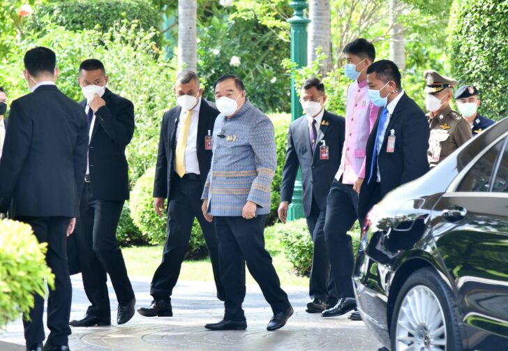 พล.อ.ประวิตร วงษ์สุวรรณ รองนายกรัฐมนตรี ในฐานะหัวหน้าพรรคพลังประชารัฐ พล.อ.ประวิตร วงษ์สุวรรณ รองนายกรัฐมนตรี ในฐานะหัวหน้าพรรคพลังประชารัฐ