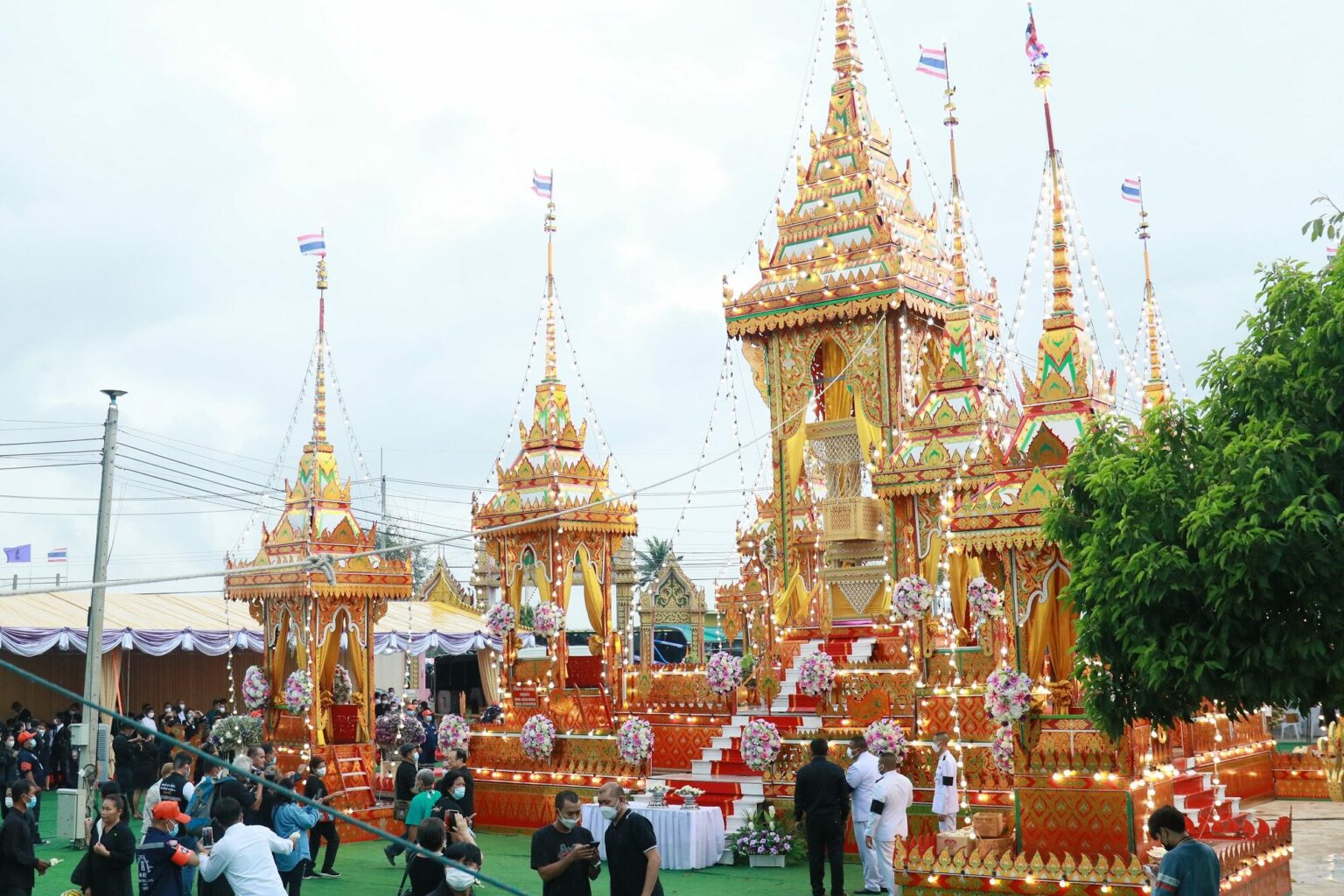 กรมสมเด็จพระเทพฯ เสด็จฯ พระราชทานเพลิง "ไวพจน์ เพชรสุพรรณ"