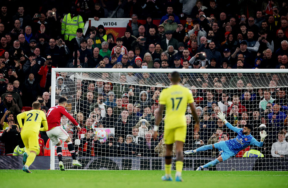 ผลบอลพรีเมียร์ลีก แมนฯยูฯ บด เบรนต์ฟอร์ด 3-0 ทิ้งทวนเล่นในบ้านนัดสุดท้าย