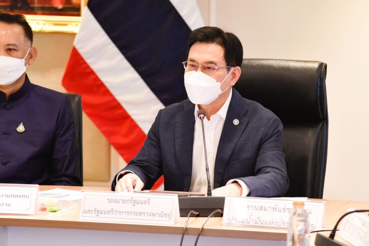 นายจุรินทร์ ลักษณวิศิษฏ์ รัฐมนตรีว่าการกระทรวงพาณิชย์ นายจุรินทร์ ลักษณวิศิษฏ์ รัฐมนตรีว่าการกระทรวงพาณิชย์