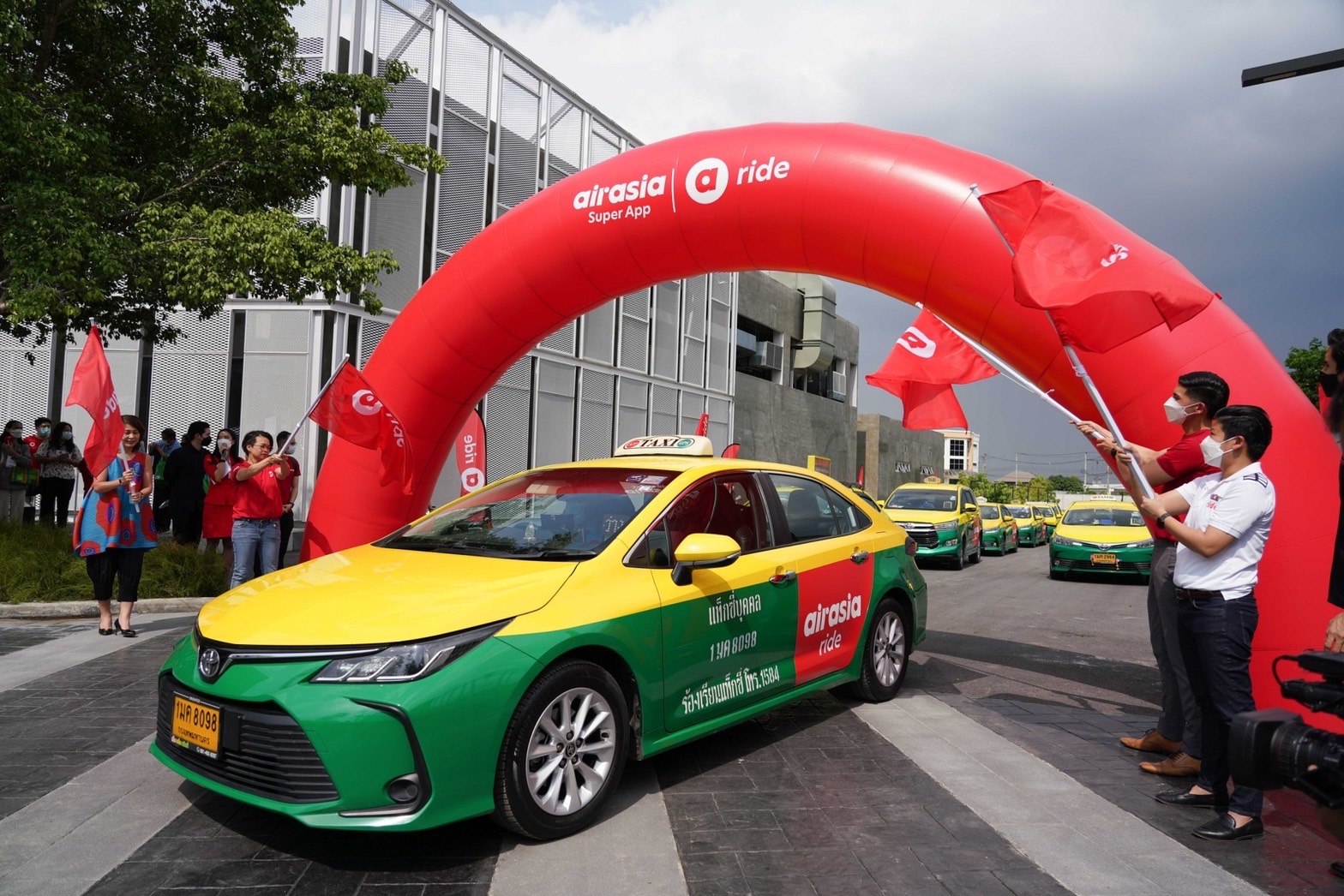 เปิดตัว airasia ride บริการเรียกรถแท็กซี่ เลือกคนขับสปีคอิงลิชได้