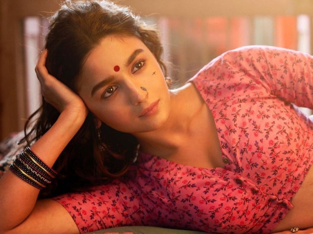 ประวัติ อาเลีย บาตต์ (Alia Bhatt) นางเอกคังคุไบ Gangubai Kathiawadi