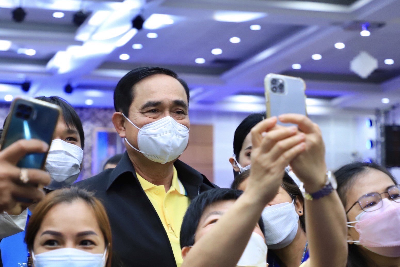 “วันแรงงาน” นายกฯรับ 8 ข้อเรียกร้อง มุ่งยกระดับคุณภาพชีวิตทุกมิติ